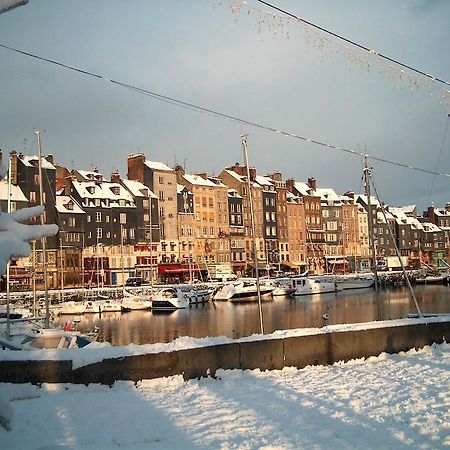 Apartamento Au 14 Honfleur Parking Prive Habitación foto